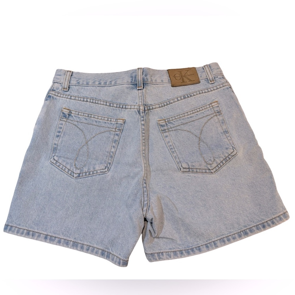 Vintage 90s Calvin Klein Jean Shorts in Sz 10 Cotton Light‎ Wash Denim